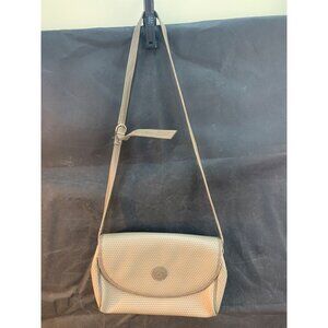 Liz Claiborne Beige Crossbody Bag With Diamond Textured Design & Adjustable Stra